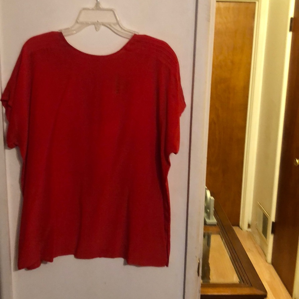 Women preowned Top Size 16& New NWOT Pants Size 2X